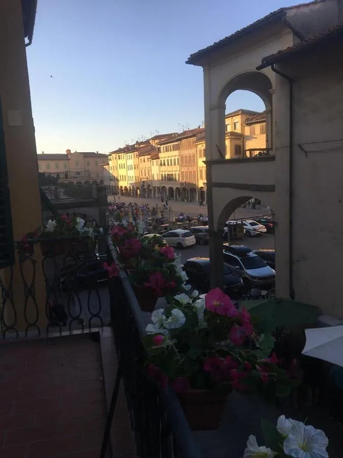Terrazza il canto al romano Figline Valdarno 0*,  Italia